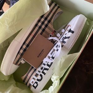 Ladies Burberry Tennis Shoes